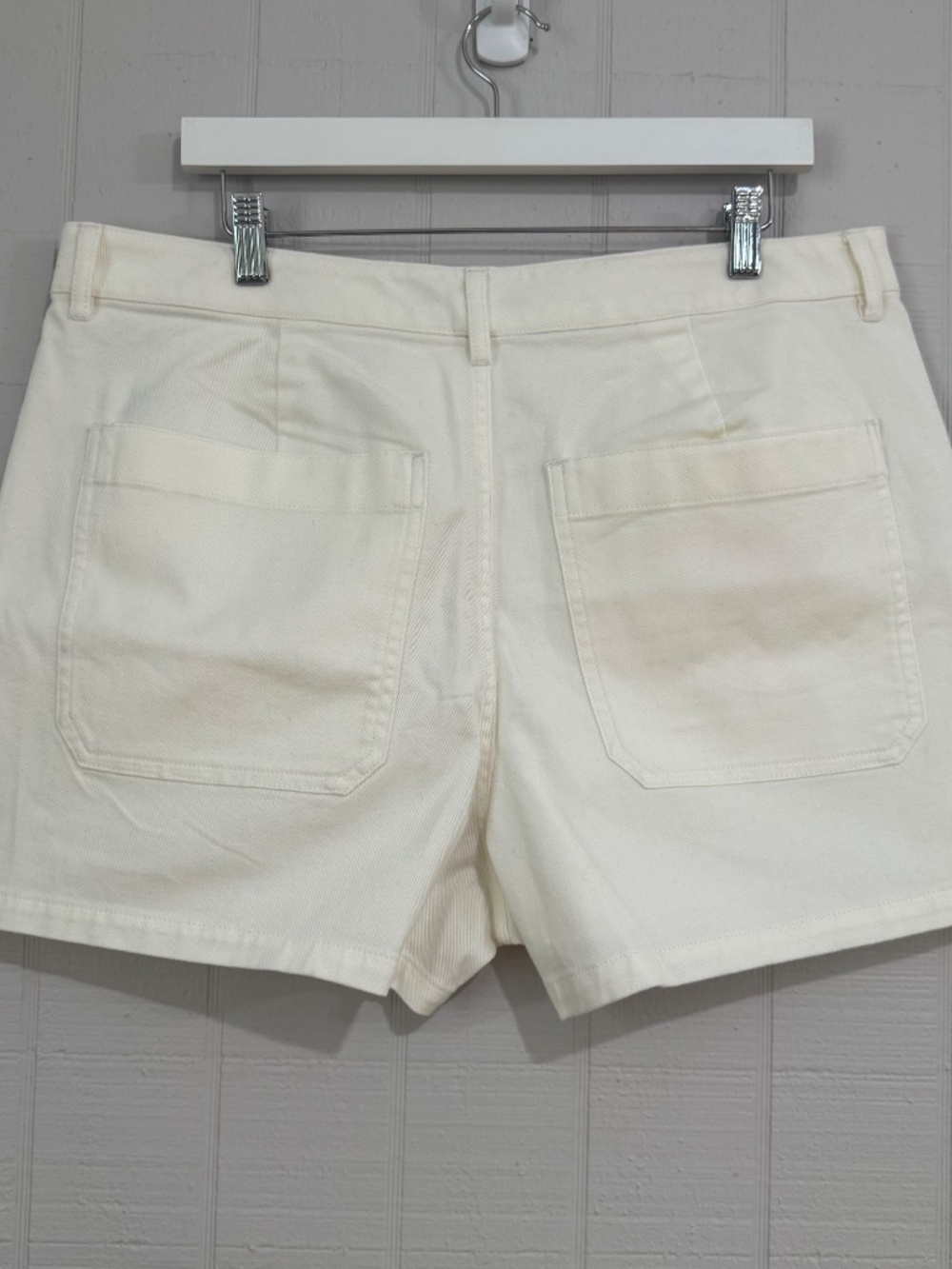 Quince Women's Organic Stretch Cotton Twill Utility Shorts in Ivory Sz 16 NWT - Picture 8 of 8